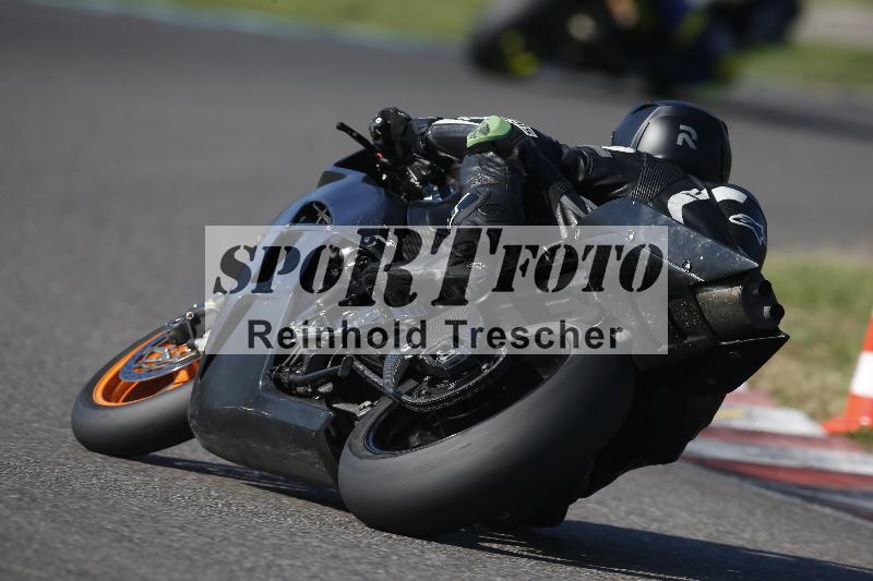 /Archiv-2023/69 08.09.2023 Speer Racing ADR/Gruppe gelb/backside